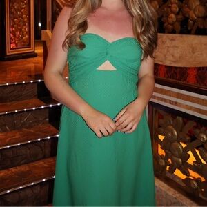 Elegant Green Strapless Dress